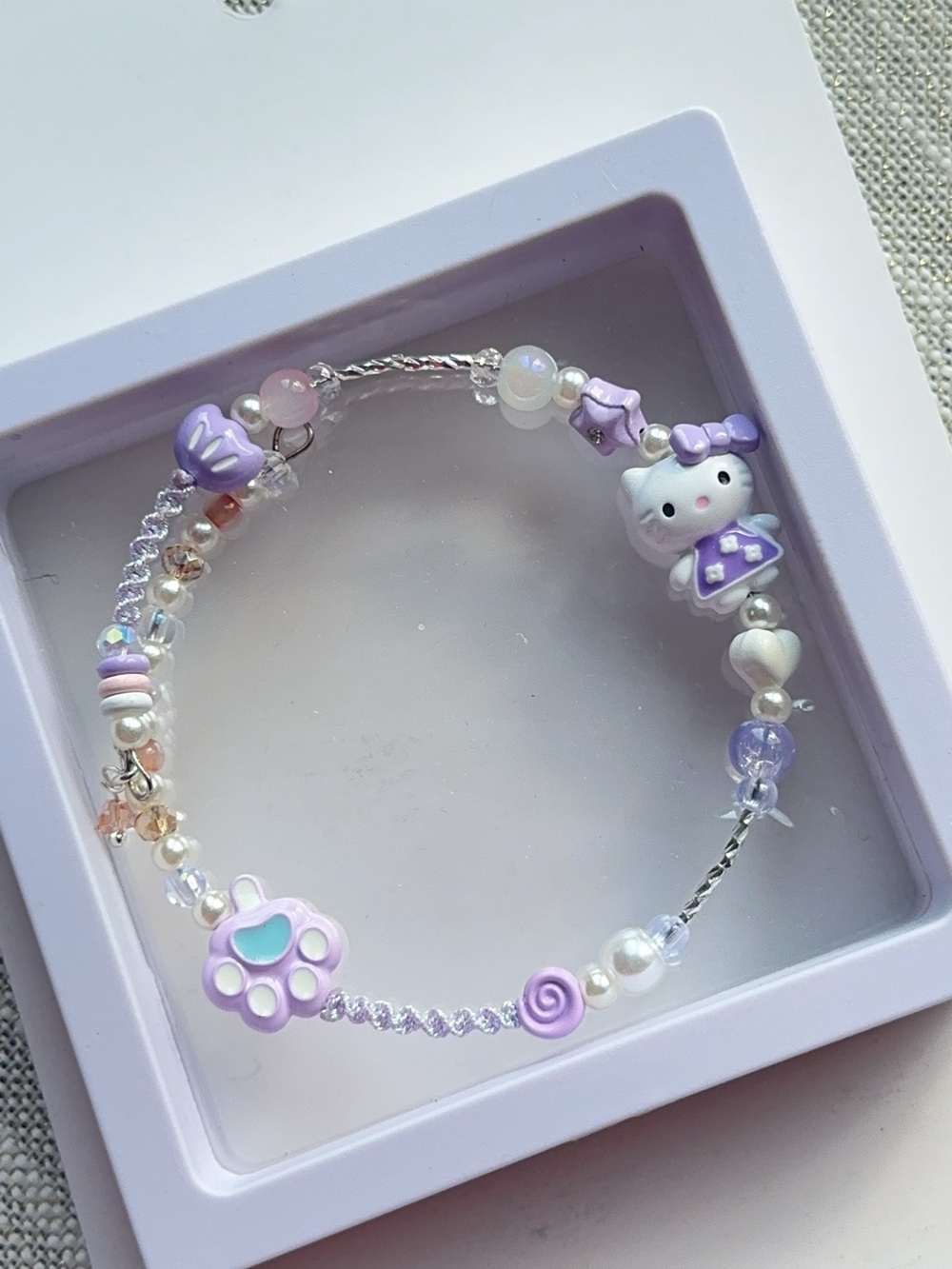 Hello Kitty Lavender Alloyed Metal Beaded Charm Bracelet